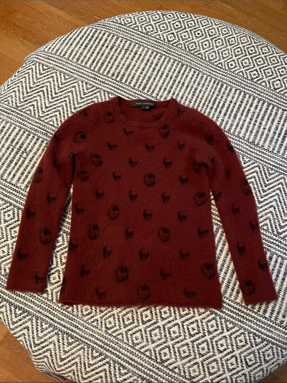 Skull cashmere sweater XS